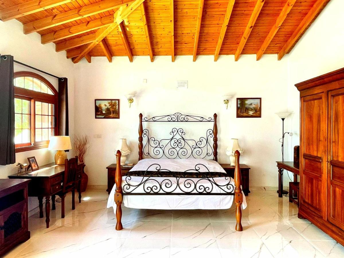 Beautiful Home Paphos Room photo